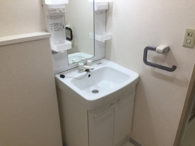 ヴェーネル滝沢の洗面所