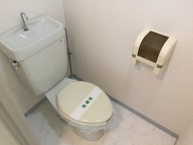 ヴェーネル滝沢のトイレ