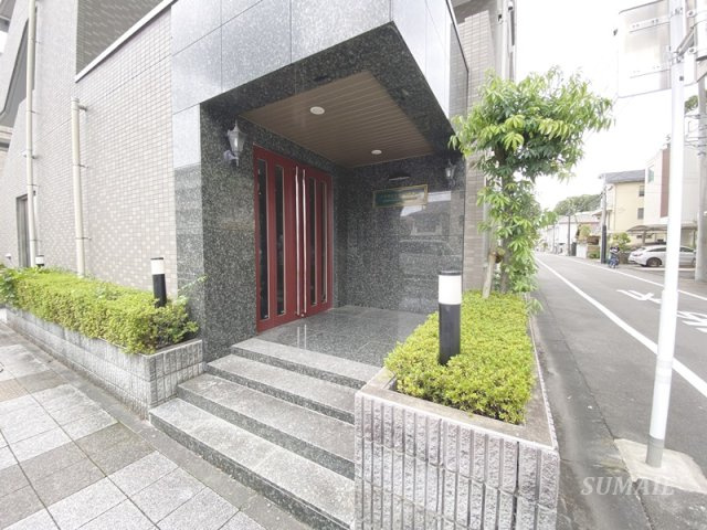 八千代レジデンス新都心のエントランス|落ち着いたエントランスです☆