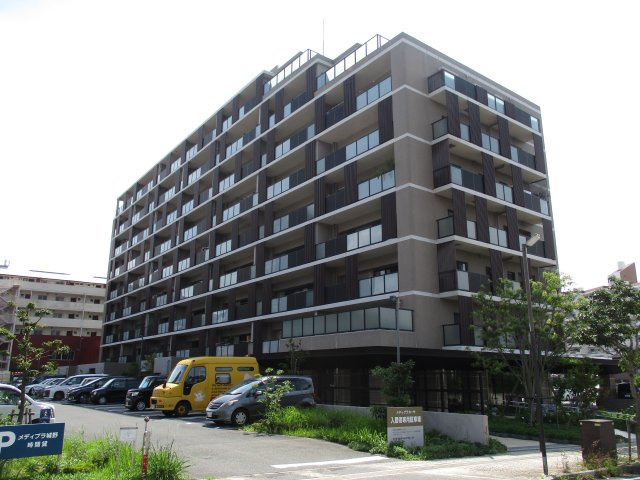サンパーク城野駅前EXIA（A-4）の外観