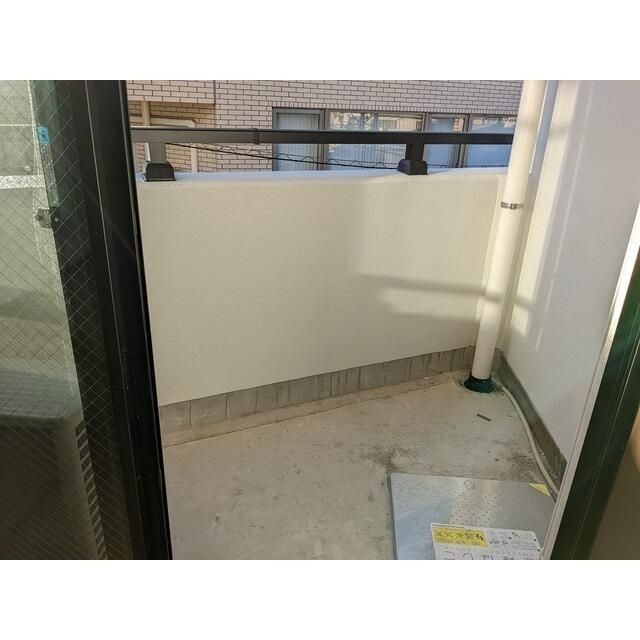 ヒルズ子安町のバルコニー