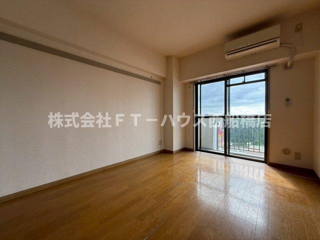 夏見ショッパーズの居間・リビング