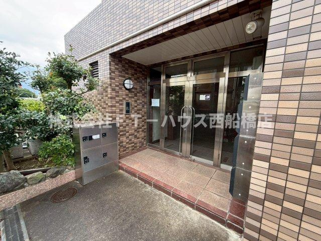 夏見ショッパーズのエントランス