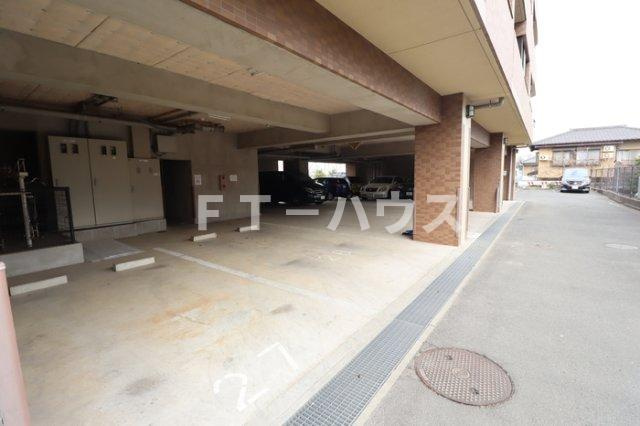ソレイユ華の駐車場|駐車場