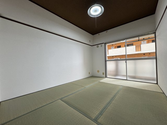 エステマール弥刀の和室|日本らしい落ち着いた雰囲気の和室です