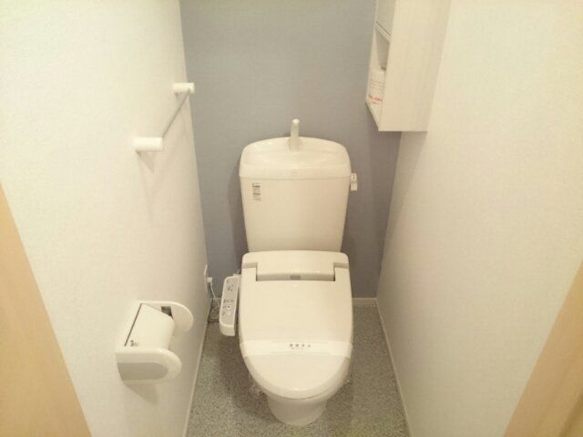 ルラーシュ弐番館のトイレ|コンパクトで使いやすいトイレです