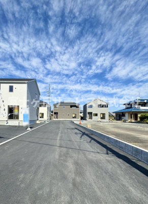 【前面道路含む現地写真】 | 静岡市清水区北矢部町2丁目 6期 新築一戸建て 4号棟 | 前面道路含む現地写真です
