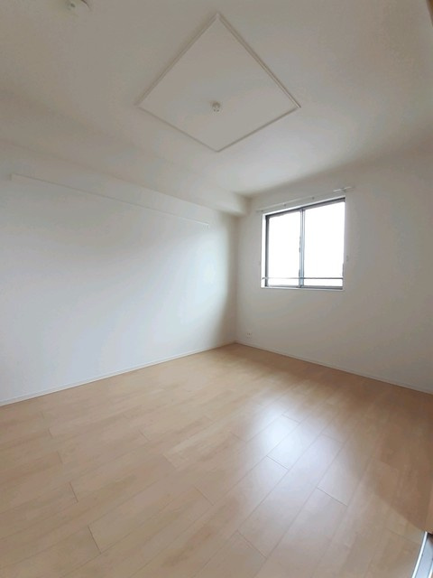 グランピアス　笹木野1のその他