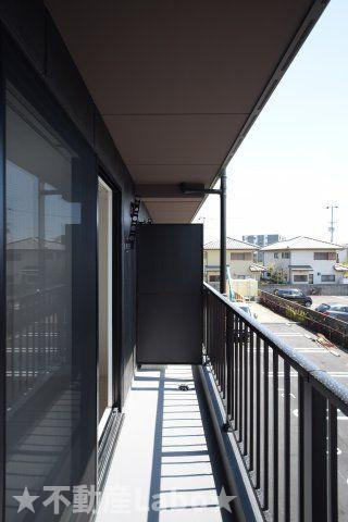 Jenks Villaのバルコニー