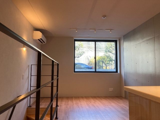 LEGALAND桜新町のバルコニー