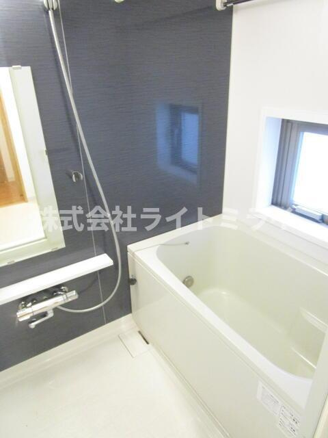 ヒルクレスト南大塚の浴室