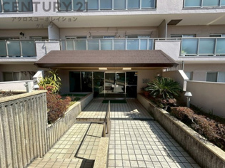 頭金０円、フルローン可能！ご質問等、お電話でお問い合わせ下さい。
住宅ローンアドバイザーがご対応させて頂きます。