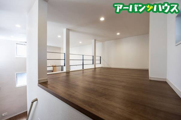 ADC高島Meiのバルコニー