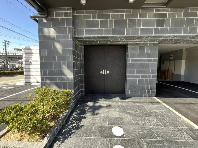 ESTONE  HIGASHIOSAKAのエントランス
