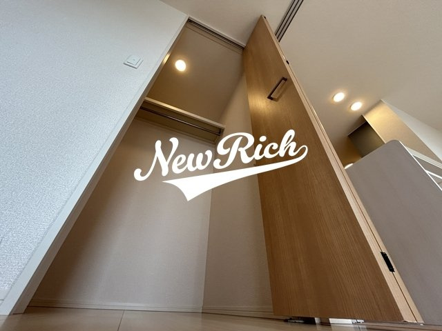 伊勢崎市赤堀今井町２丁目のアパートの収納