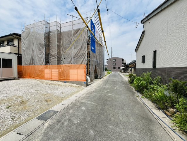 知多市寺本新町2丁目178番2『仲介手数料無料』新築一戸建て・建売の前面道路含む現地写真