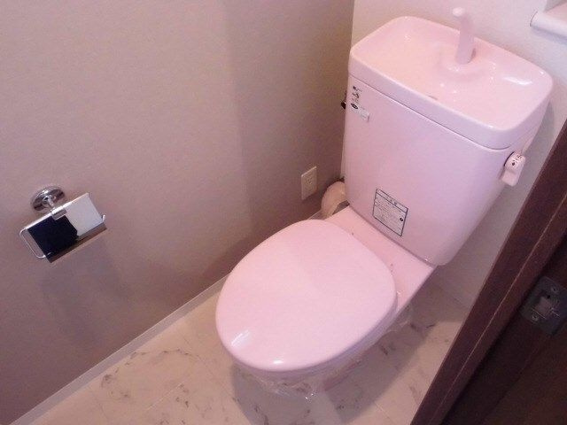 コンブリオ柏のトイレ|シンプルで使いやすいトイレです