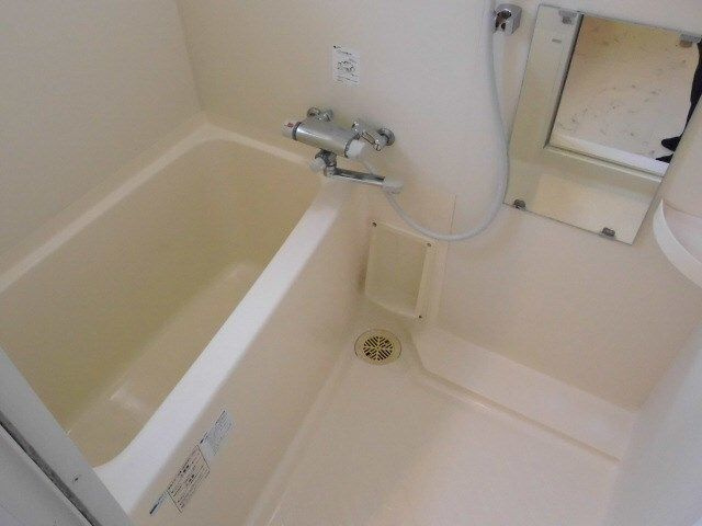 コンブリオ柏の浴室|コンパクトで使いやすいお風呂です