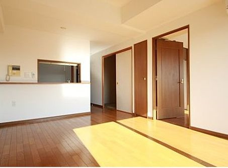 本駒込Kマンションの居間・リビング|ゆったりとした居間です