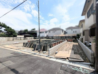 【外観】 | 浜寺諏訪森町西４丁　新築一戸建 | トイレ１階と２階の２ヶ所あります！忙しい朝や家族の多いご家庭も安心ですね♪