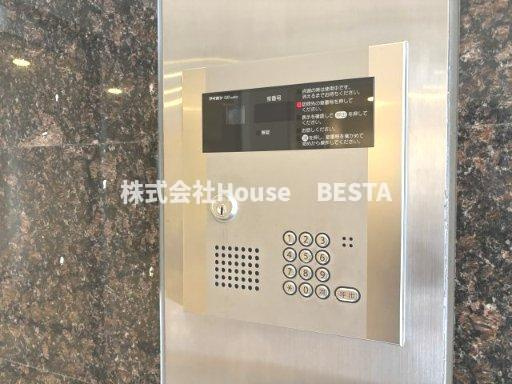 カシータ神戸元町JPのエントランス