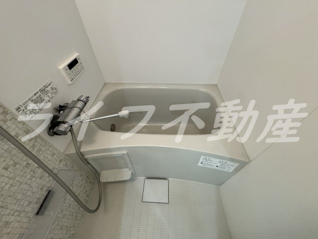 クリエオーレ小若江の浴室|日々の疲れを癒すお風呂付です