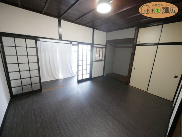 加古川市別府町元町　中古戸建の寝室