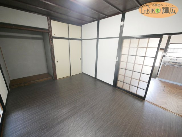 加古川市別府町元町　中古戸建の寝室