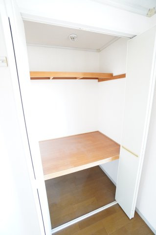 【収納】 | カーサみつわ台 F | ※同物件・反転タイプの写真です。
