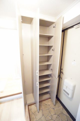【収納】 | カーサみつわ台 F | ※同物件・反転タイプの写真です。