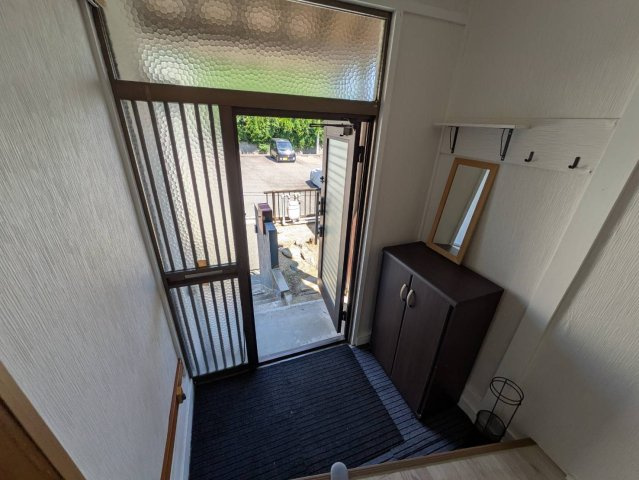 白水戸建の玄関