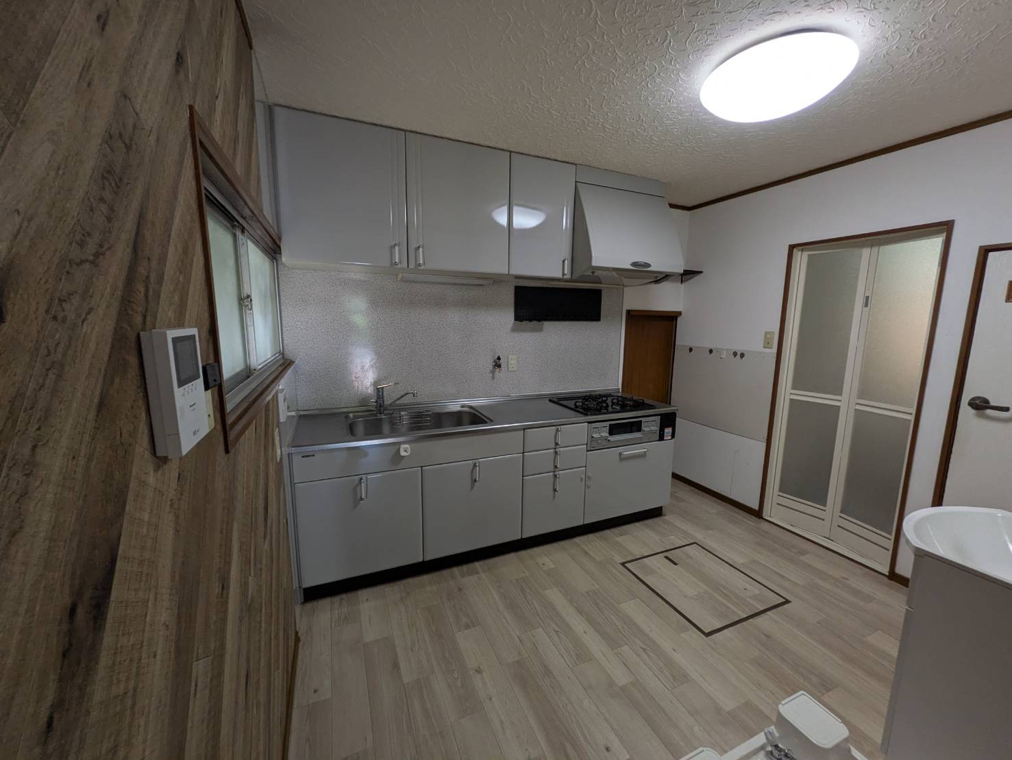 白水戸建の居間・リビング