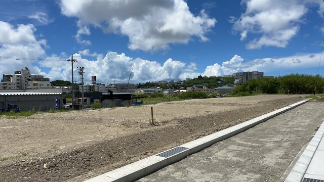 西原翁長売土地の外観