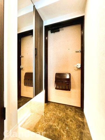トーア千住マンションの玄関|ドキドキの新生活も、安心してスタート。ぴったりの住まいを見つけませんか？クランディアが一緒に住まい選びをサポートします‼　まずは、お気軽にお問合せください　＃クランディア
