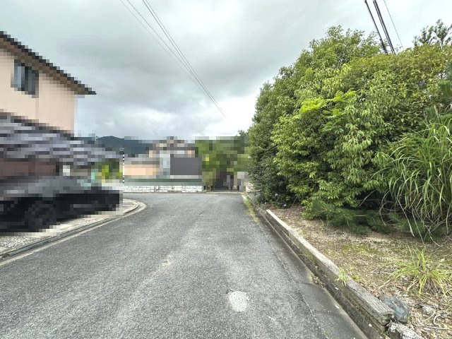 奈良県五條市田園一丁目の前面道路含む現地写真