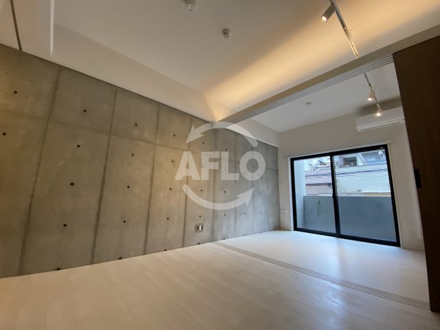 アクアスイート南森町の居間・リビング|アクアスイート南森町　ダイニングスペース