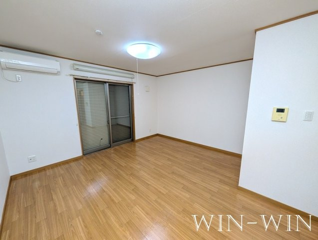 ベルクレスト大岩参番館の居間・リビング