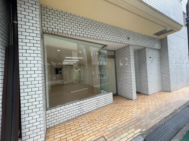 千代田区九段南４丁目の店舗一部の外観