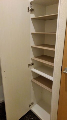 クレイノグローリアⅣの玄関