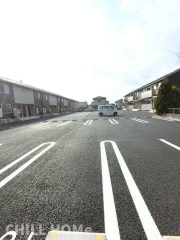 スペチアーレ　Ⅱの駐車場|他社様掲載物件もまとめてご紹介、ご案内可能です(^^)/