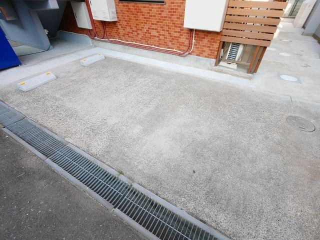 川崎市多摩区登戸の賃貸マンションの駐車場
