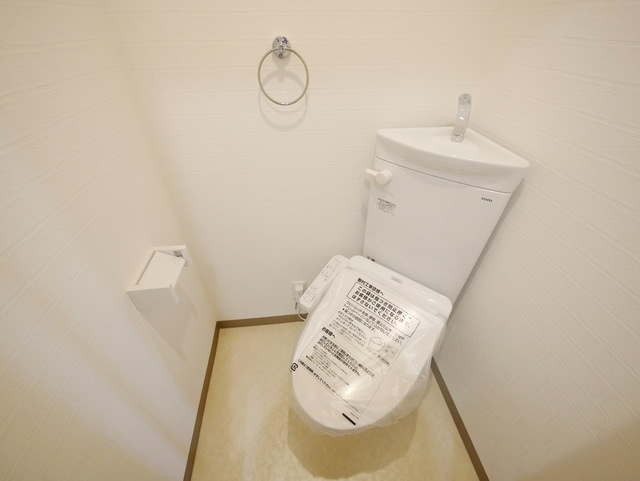 川崎市多摩区登戸の賃貸マンションのトイレ|別部屋参考