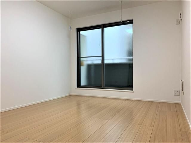 シュガール戸部本町の居間・リビング