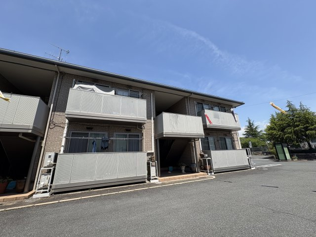 サンビレッジコスモスB