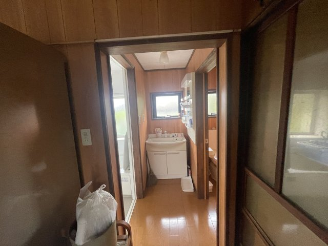 伊那市手良野口　中古住宅