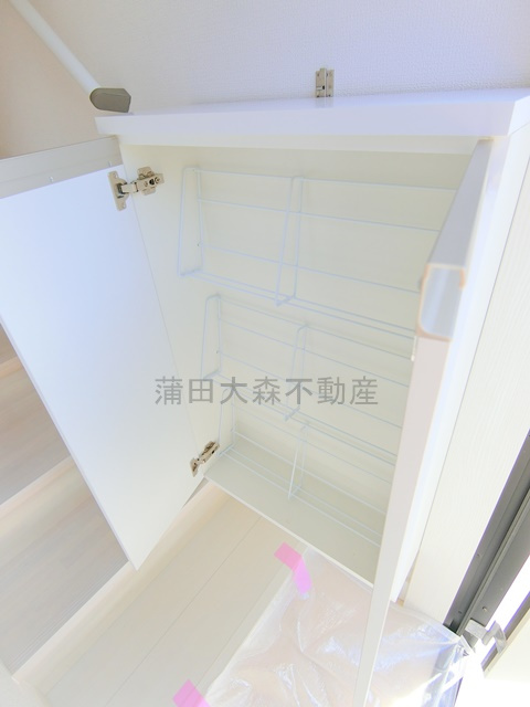 プライムガーデン池上WESTの浴室|玄関収納