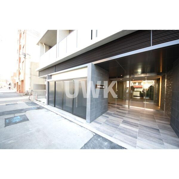 名古屋市中村区名駅南５丁目の賃貸マンションのエントランス