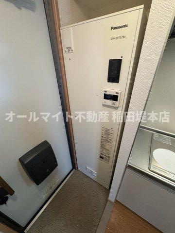 川崎市多摩区中野島２丁目のアパートの玄関