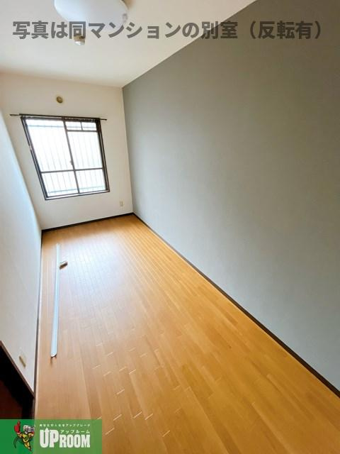 クレール壱番館の洋室