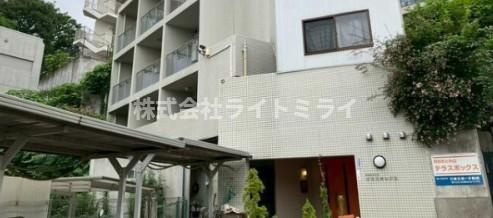 目白おとめ山テラスボックスのエントランス